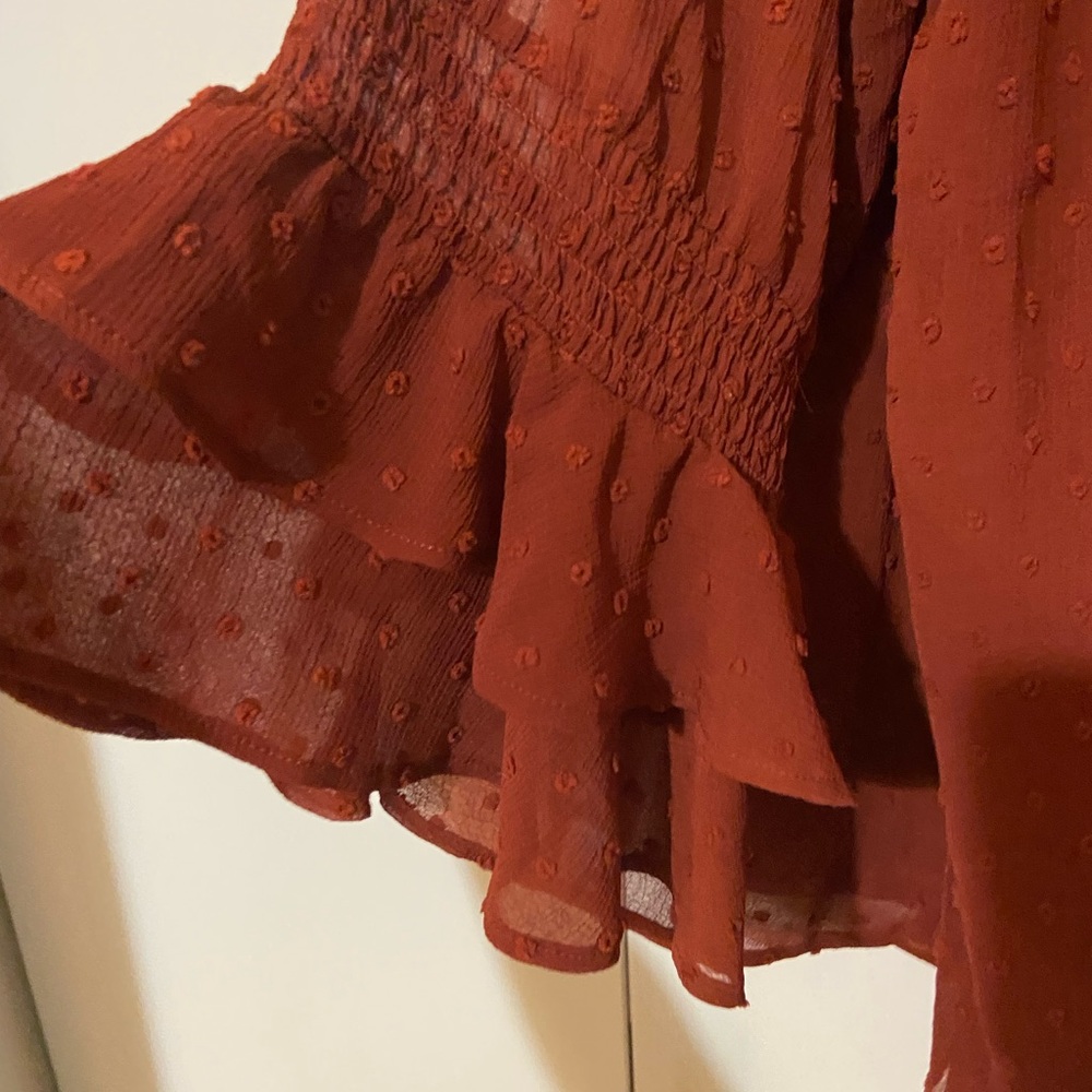 Chic Rust Ruffle Sleeve Blouse - Picture 3 of 5
